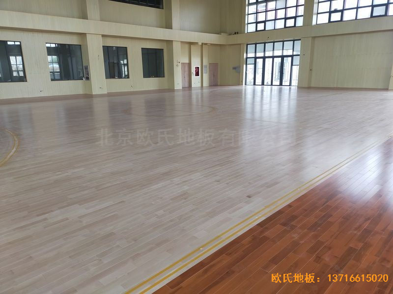 江苏连云港消防队体育木地板安装案例