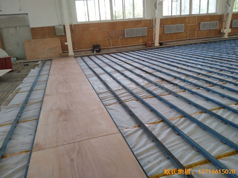 内蒙古呼和浩特赛罕区师范大学体育学院训练馆运动地板铺设案例