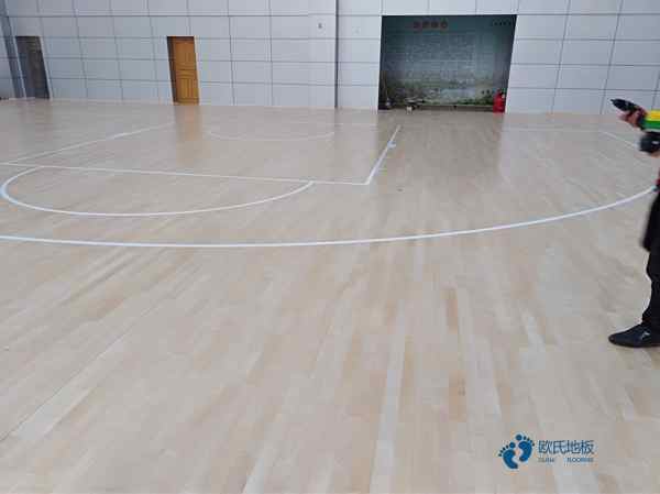 小学运动木地板施工工艺1