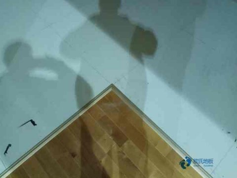 定制运动场地地板品牌大全